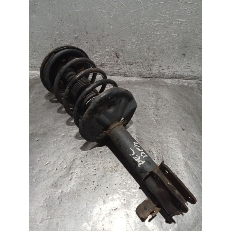 Recambio de amortiguador delantero derecho para mitsubishi montero io i (h6_w, h7_w) 1.8 gdi (h66w, h76w) referencia OEM IAM   