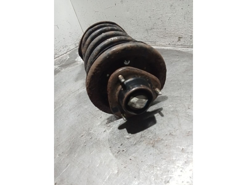 Recambio de amortiguador delantero derecho para mitsubishi montero io i (h6_w, h7_w) 1.8 gdi (h66w, h76w) referencia OEM IAM   