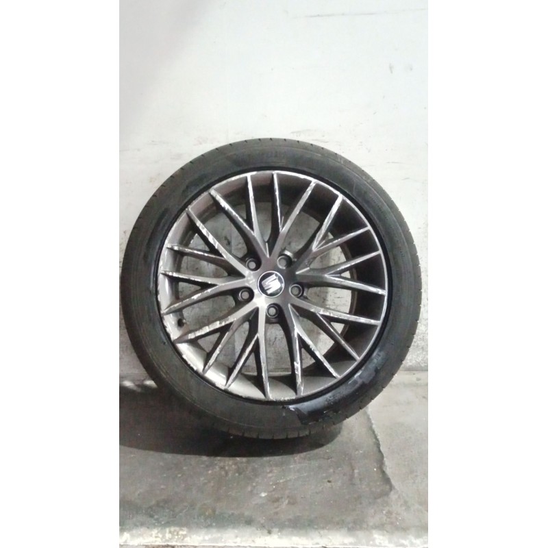 Recambio de juego llantas para seat leon sc (5f5) 1.4 tsi referencia OEM IAM 225/45 R17 91Y TIENEN RAYONAZOS VER FOTOS 