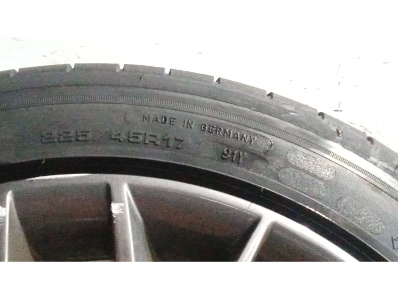 Recambio de juego llantas para seat leon sc (5f5) 1.4 tsi referencia OEM IAM 225/45 R17 91Y TIENEN RAYONAZOS VER FOTOS 