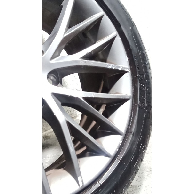 Recambio de juego llantas para seat leon sc (5f5) 1.4 tsi referencia OEM IAM 225/45 R17 91Y TIENEN RAYONAZOS VER FOTOS 