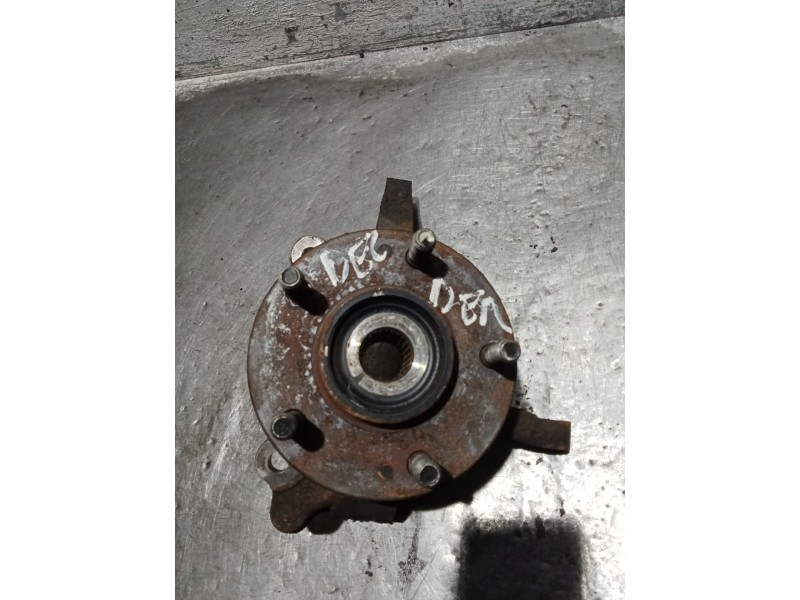 Recambio de mangueta delantera derecha para mitsubishi montero io i (h6_w, h7_w) 1.8 gdi (h66w, h76w) referencia OEM IAM   