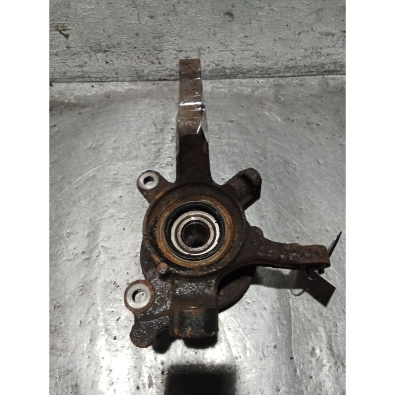 Recambio de mangueta delantera izquierda para mitsubishi montero io i (h6_w, h7_w) 1.8 gdi (h66w, h76w) referencia OEM IAM   