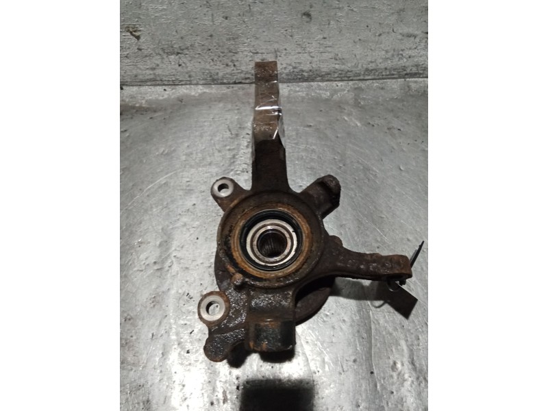 Recambio de mangueta delantera izquierda para mitsubishi montero io i (h6_w, h7_w) 1.8 gdi (h66w, h76w) referencia OEM IAM   