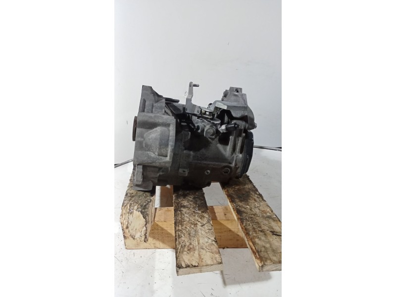 Recambio de caja cambios para seat leon (1p1) 1.9 tdi referencia OEM IAM JCR 5v 18027640144