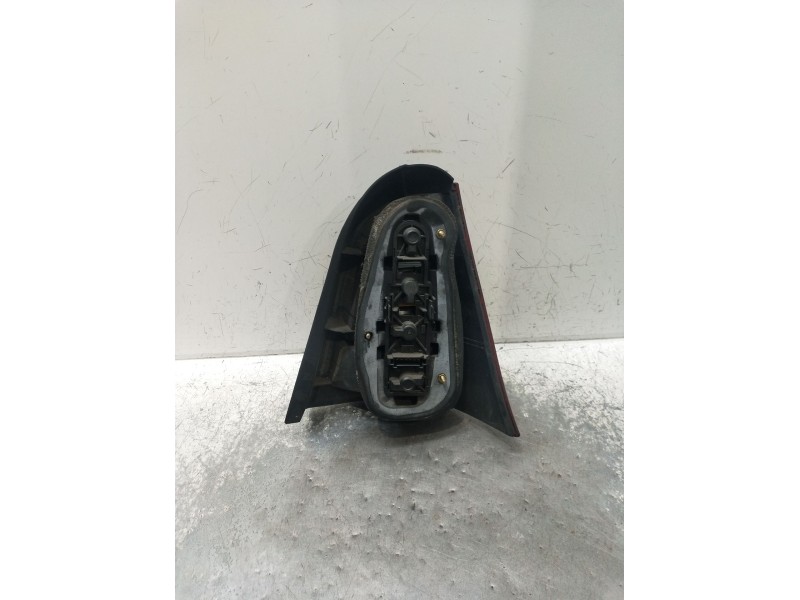 Recambio de piloto trasero izquierdo para mercedes-benz clase a (w168) a 170 cdi (168.009, 168.109) referencia OEM IAM   