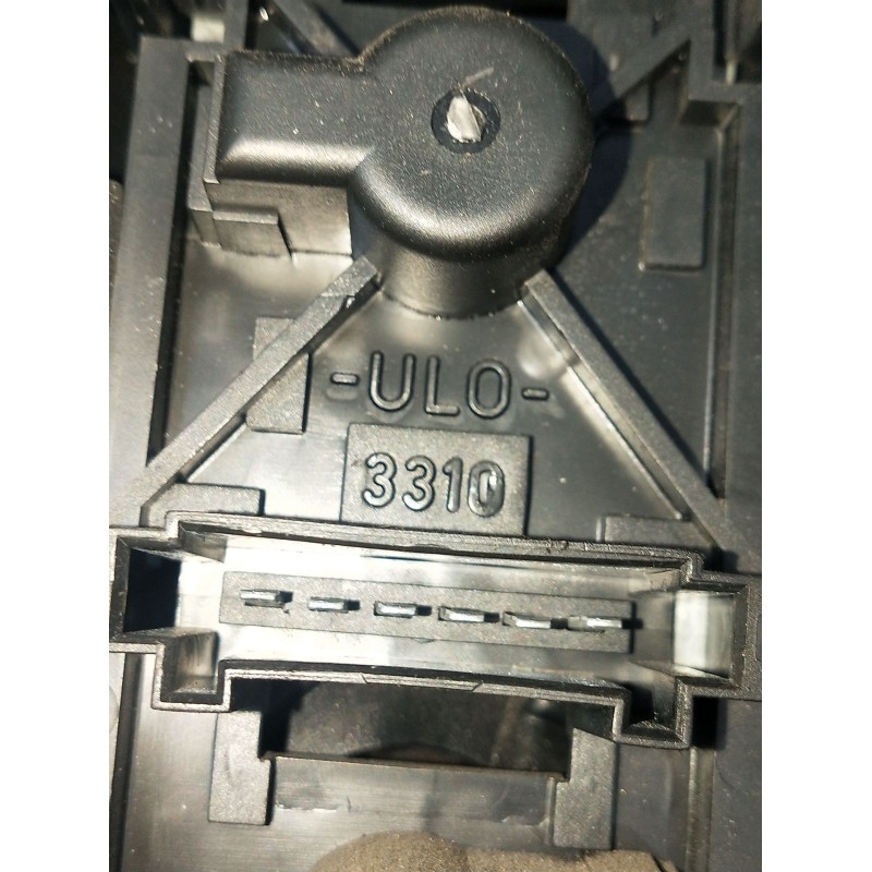 Recambio de piloto trasero izquierdo para mercedes-benz clase a (w168) a 170 cdi (168.009, 168.109) referencia OEM IAM   