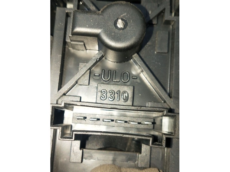 Recambio de piloto trasero izquierdo para mercedes-benz clase a (w168) a 170 cdi (168.009, 168.109) referencia OEM IAM   