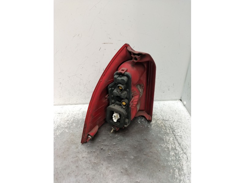 Recambio de piloto trasero derecho para peugeot 307 sw (3h) 1.6 hdi 90 referencia OEM IAM 9655768480  
