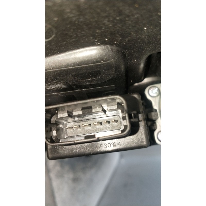 Recambio de elevalunas delantero derecho para kia cee´d (jd) 1.6 gt referencia OEM IAM 82460A2710 0011000504182 3P