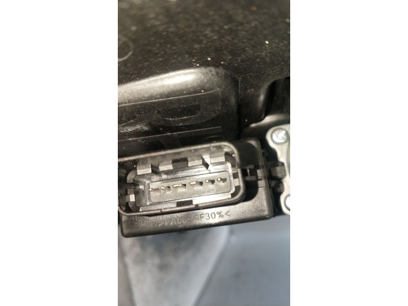 Recambio de elevalunas delantero derecho para kia cee´d (jd) 1.6 gt referencia OEM IAM 82460A2710 0011000504182 3P