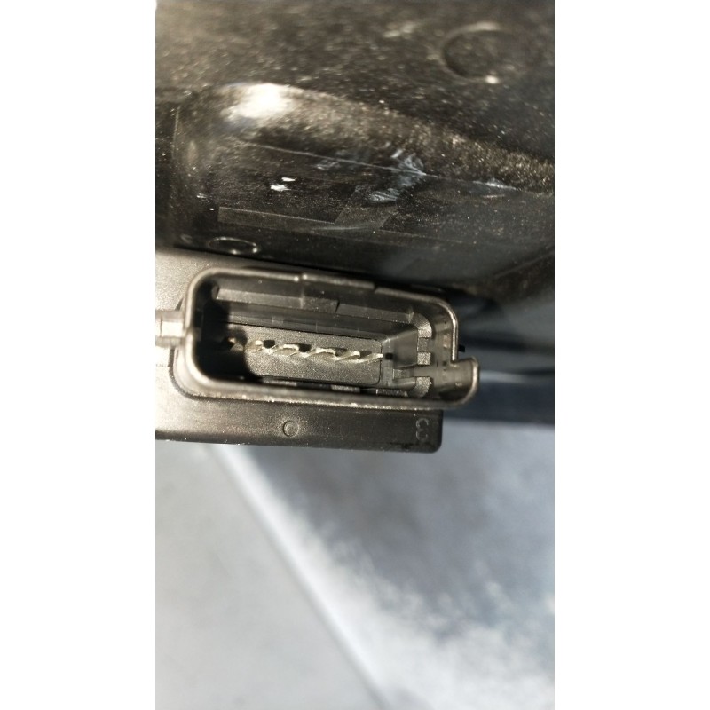 Recambio de elevalunas delantero izquierdo para kia cee´d (jd) 1.6 gt referencia OEM IAM 82450A2710 001100507945 3P