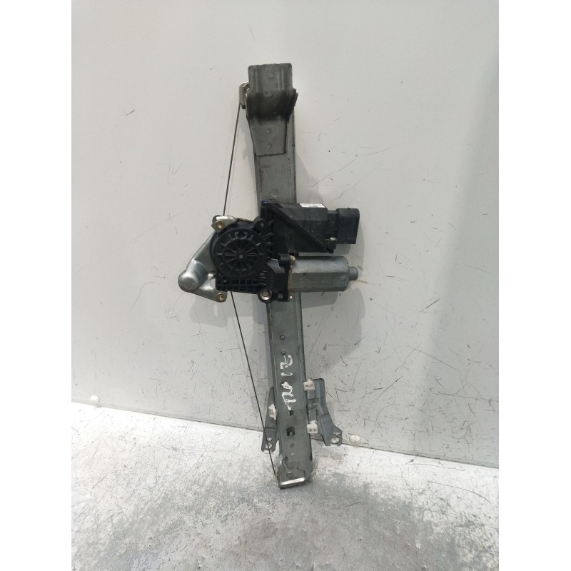 Recambio de elevalunas trasero izquierdo para mercedes-benz clase a (w168) a 170 cdi (168.009, 168.109) referencia OEM IAM 01308