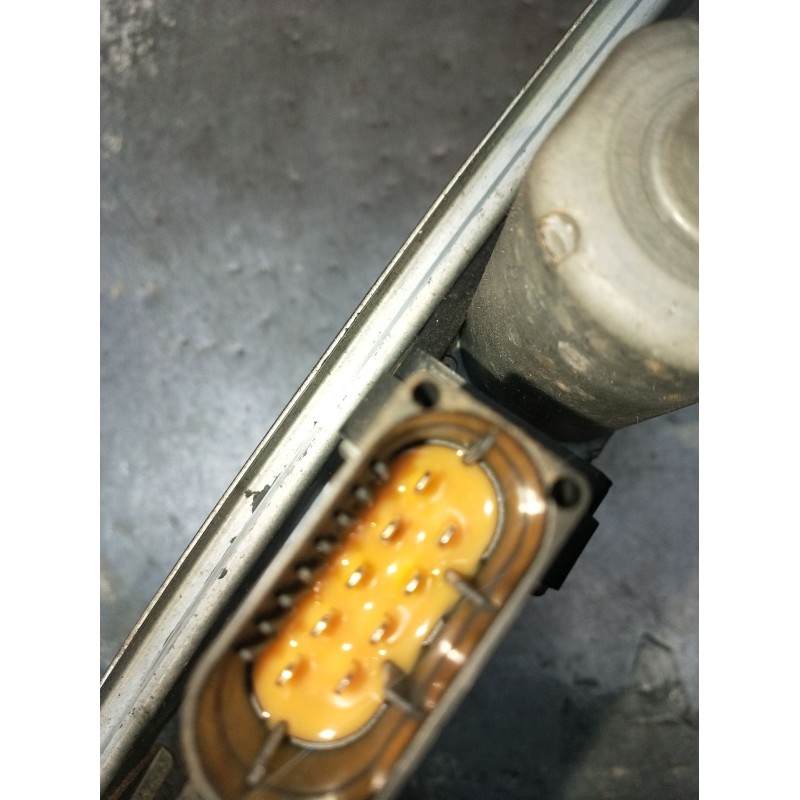 Recambio de elevalunas trasero izquierdo para mercedes-benz clase a (w168) a 170 cdi (168.009, 168.109) referencia OEM IAM 01308