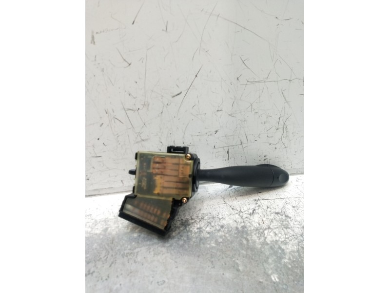 Recambio de mando luces para hyundai accent iii sedán (mc) 1.4 gl referencia OEM IAM 32932A  