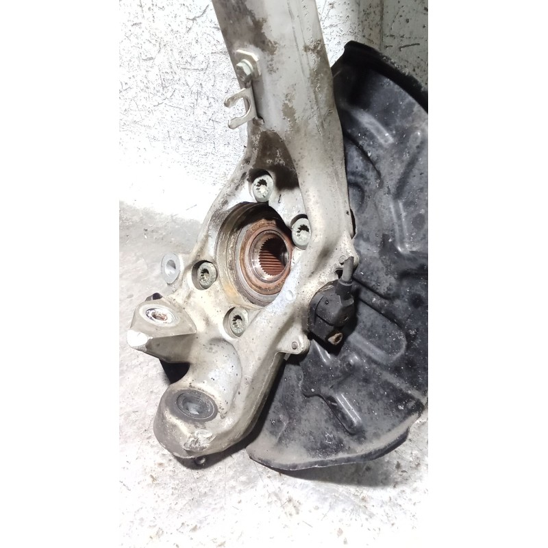 Recambio de mangueta delantera izquierda para audi a4 b7 (8ec) 3.0 tdi quattro referencia OEM IAM   