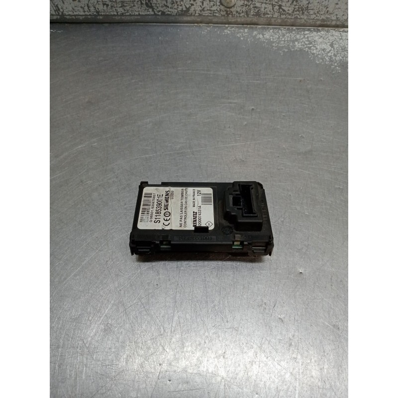 Recambio de conmutador de arranque para renault megane ii berlina 5p 1.5 dci diesel referencia OEM IAM S118539001E 8200074331A 