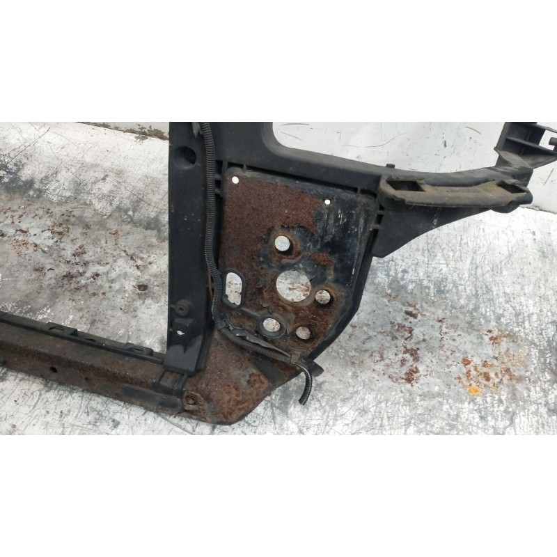Recambio de panel frontal para hyundai accent iii sedán (mc) 1.4 gl referencia OEM IAM VER FOTOS  