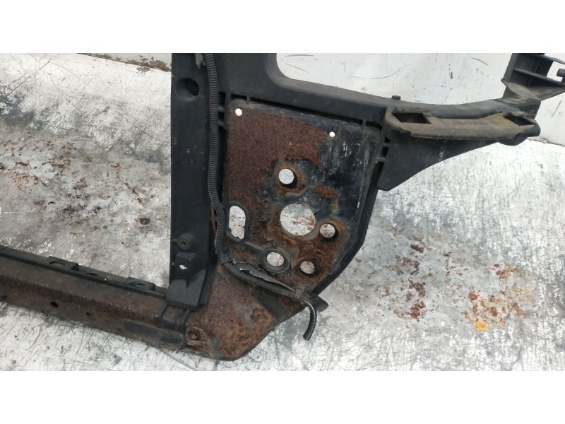 Recambio de panel frontal para hyundai accent iii sedán (mc) 1.4 gl referencia OEM IAM VER FOTOS  