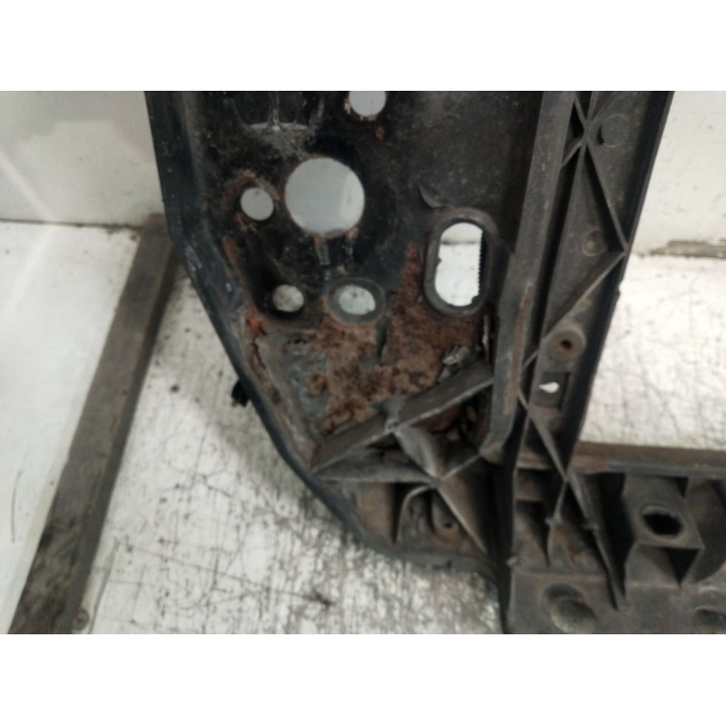 Recambio de panel frontal para hyundai accent iii sedán (mc) 1.4 gl referencia OEM IAM VER FOTOS  