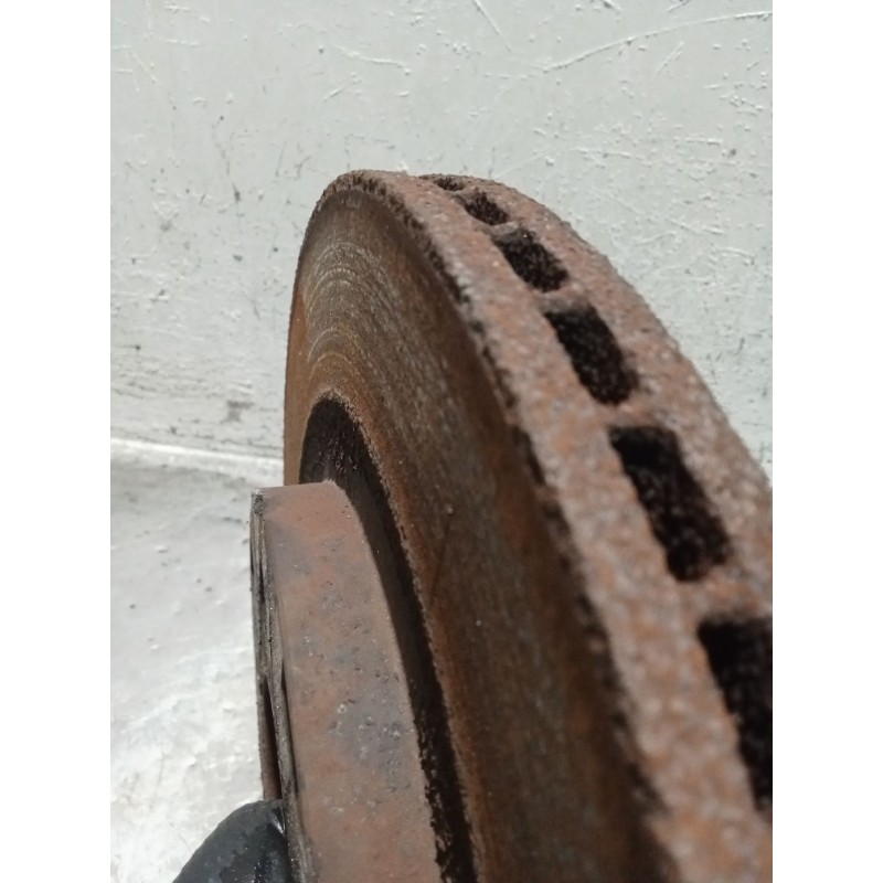 Recambio de disco freno delantero para mitsubishi montero io i (h6_w, h7_w) 1.8 gdi (h66w, h76w) referencia OEM IAM   