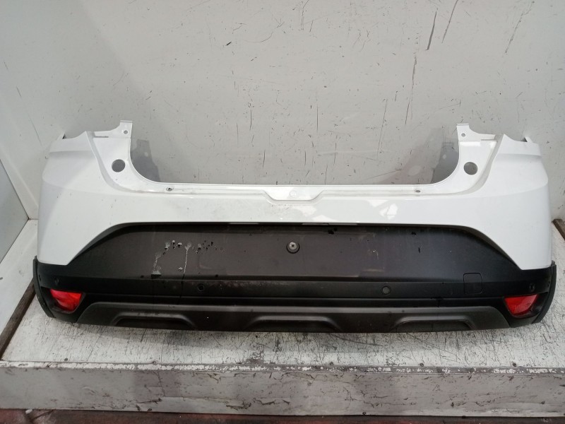 Recambio de paragolpes trasero para dacia sandero iii 1.0 tce 90 eco-g referencia OEM IAM   