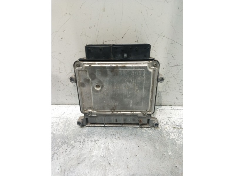 Recambio de centralita motor uce para hyundai i20 i (pb, pbt) 1.2 referencia OEM IAM 3911003256 9001040880KD 