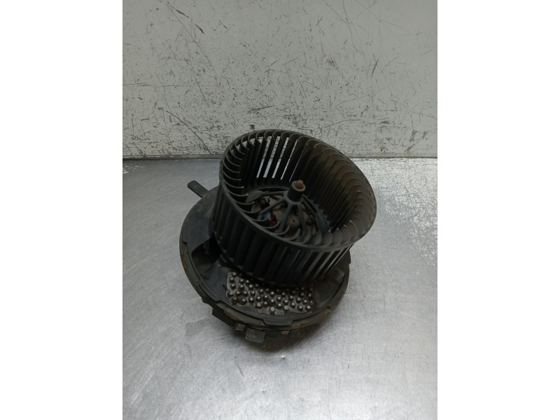 Recambio de motor calefaccion para audi a3 (8p1) 2.0 tdi 16v referencia OEM IAM 3C0907521D 2468105383 