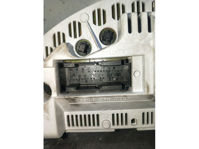 Recambio de cuadro instrumentos para mercedes-benz clase a (w168) a 170 cdi (168.009, 168.109) referencia OEM IAM A1685408711  