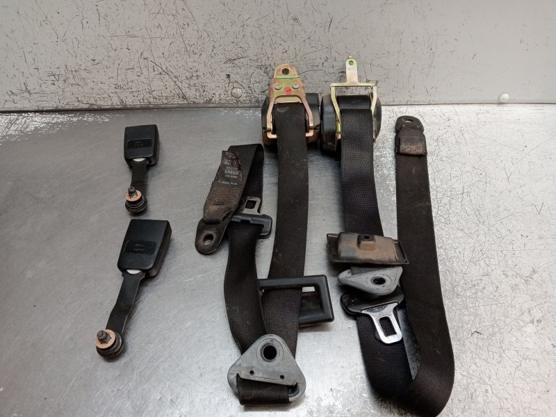 Recambio de juego cinturones delantero para suzuki vitara (et) hdi (se 420hdi) referencia OEM IAM   