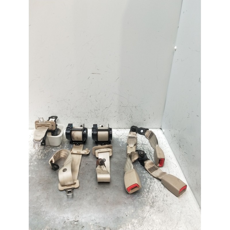 Recambio de juego cinturones trasero para hyundai accent iii sedán (mc) 1.4 gl referencia OEM IAM   5P