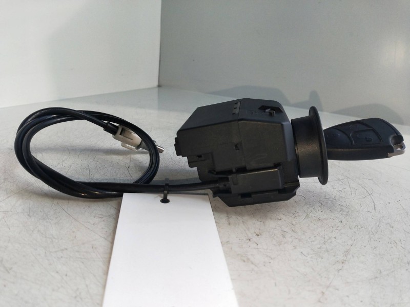 Recambio de conmutador de arranque para mercedes clase cls (w219) 3.0 cdi cat referencia OEM IAM 2115452308  