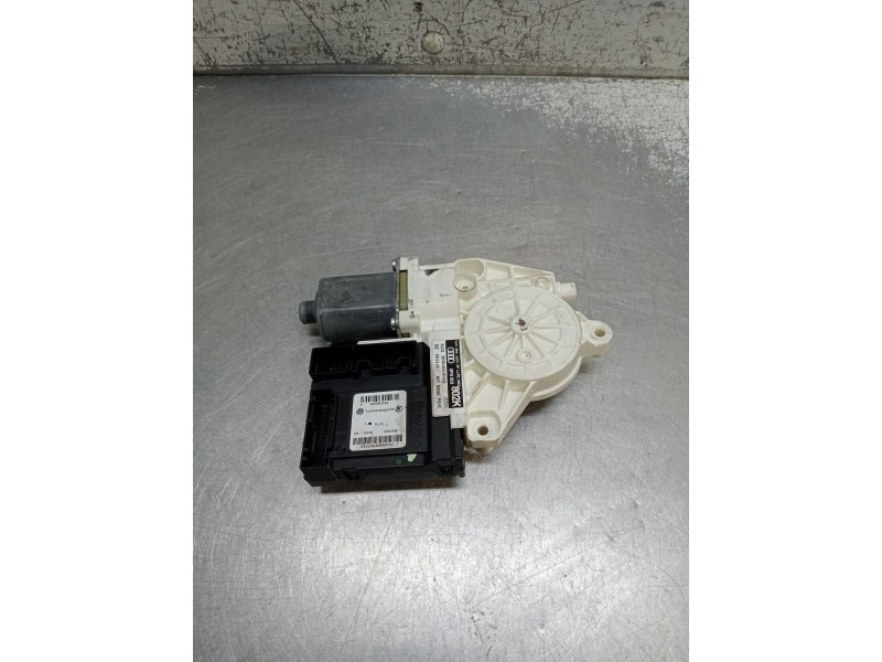 Recambio de elevalunas delantero derecho para audi a3 (8p1) 2.0 tdi 16v referencia OEM IAM 8P0959802K  