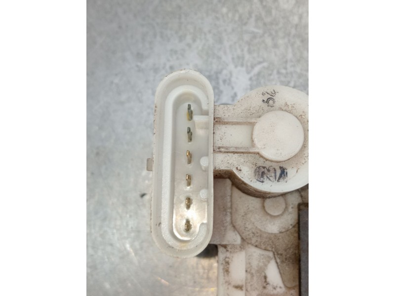 Recambio de motor cierre centralizado delantero izquierdo para alfa romeo 147 (190) 1.9 jtd cat referencia OEM IAM  5P 