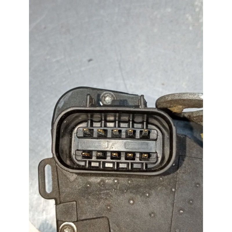 Recambio de motor cierre centralizado delantero izquierdo para fiat stilo (192) 1.9 jtd 16v cat referencia OEM IAM  3P 