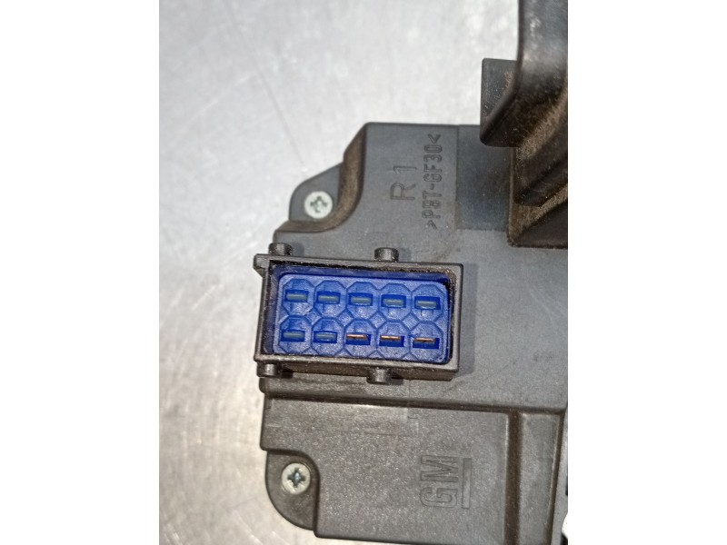 Recambio de motor cierre centralizado delantero izquierdo para opel corsa c club referencia OEM IAM   3P