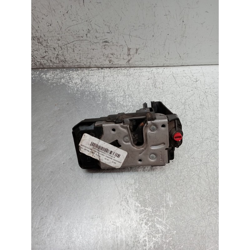Recambio de motor cierre centralizado trasero izquierdo para opel astra h ber. cosmo referencia OEM IAM   
