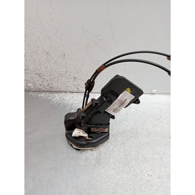 Recambio de motor cierre centralizado trasero derecho para mazda 2 berlina (dy) 1.4 diesel cat referencia OEM IAM   