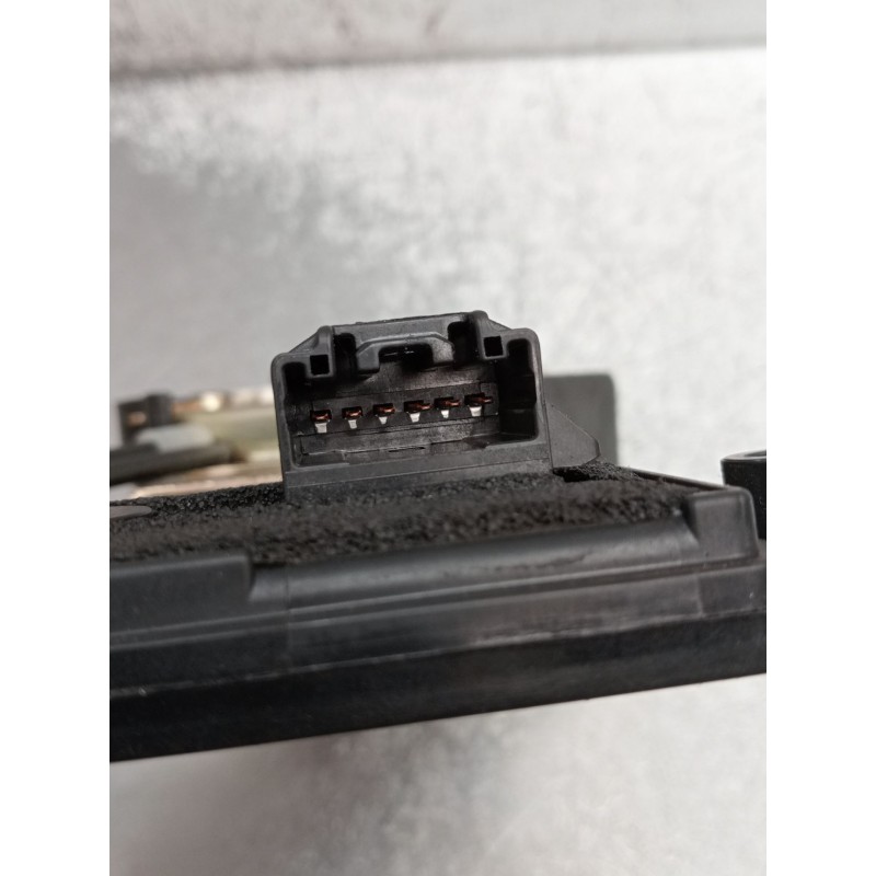 Recambio de motor cierre centralizado trasero derecho para mazda 2 berlina (dy) 1.4 diesel cat referencia OEM IAM   