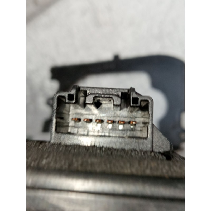 Recambio de motor cierre centralizado delantero derecho para mazda 2 berlina (dy) 1.4 diesel cat referencia OEM IAM  5P 