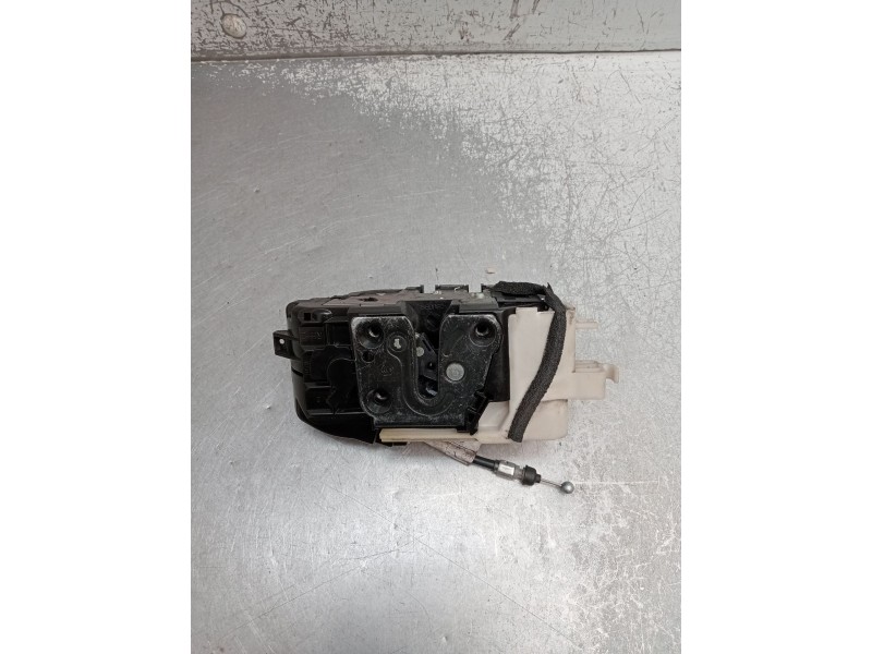 Recambio de motor cierre centralizado delantero derecho para hyundai i30 classic referencia OEM IAM   