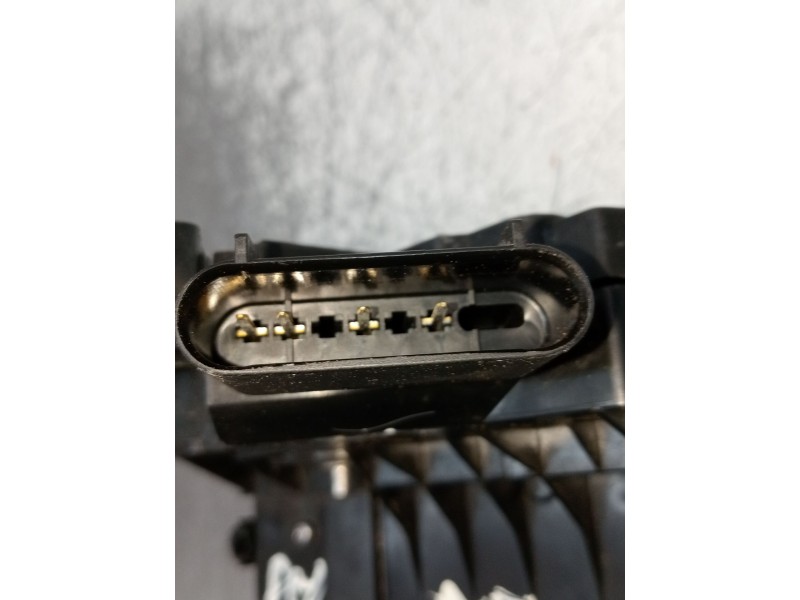 Recambio de motor cierre centralizado delantero derecho para ford fiesta (cb1) ambiente referencia OEM IAM  5P 