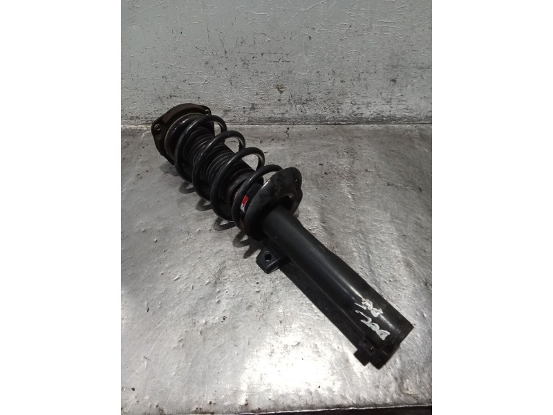 Recambio de amortiguador delantero derecho para volkswagen passat b6 (3c2) 2.0 tdi 16v referencia OEM IAM   