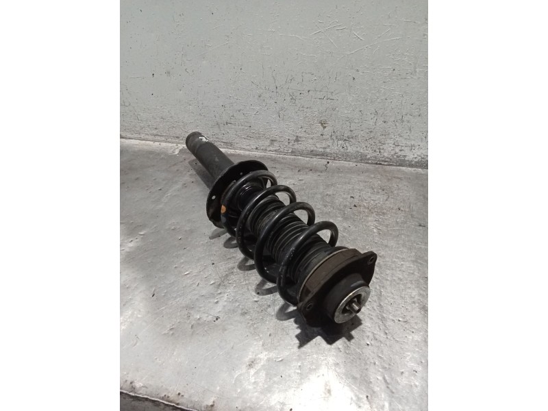 Recambio de amortiguador delantero derecho para volkswagen passat b6 (3c2) 2.0 tdi 16v referencia OEM IAM   