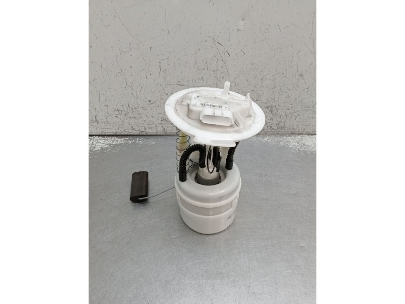 Recambio de bomba combustible para dacia sandero iii 1.0 tce 90 eco-g referencia OEM IAM 172020253R 100130997AA 
