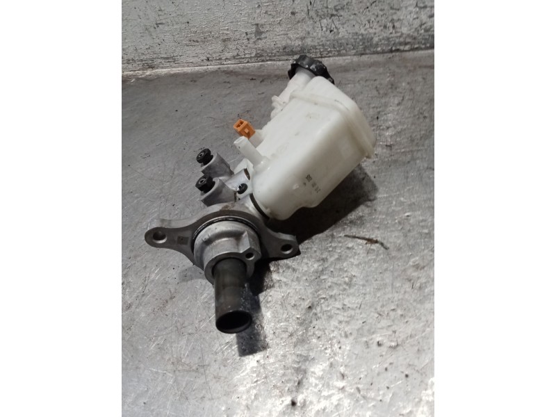 Recambio de bomba freno para kia cee´d (jd) 1.6 gt referencia OEM IAM   