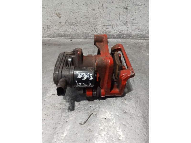 Recambio de pinza freno trasera derecha para kia cee´d (jd) 1.6 gt referencia OEM IAM ELECTRICA  A558237700