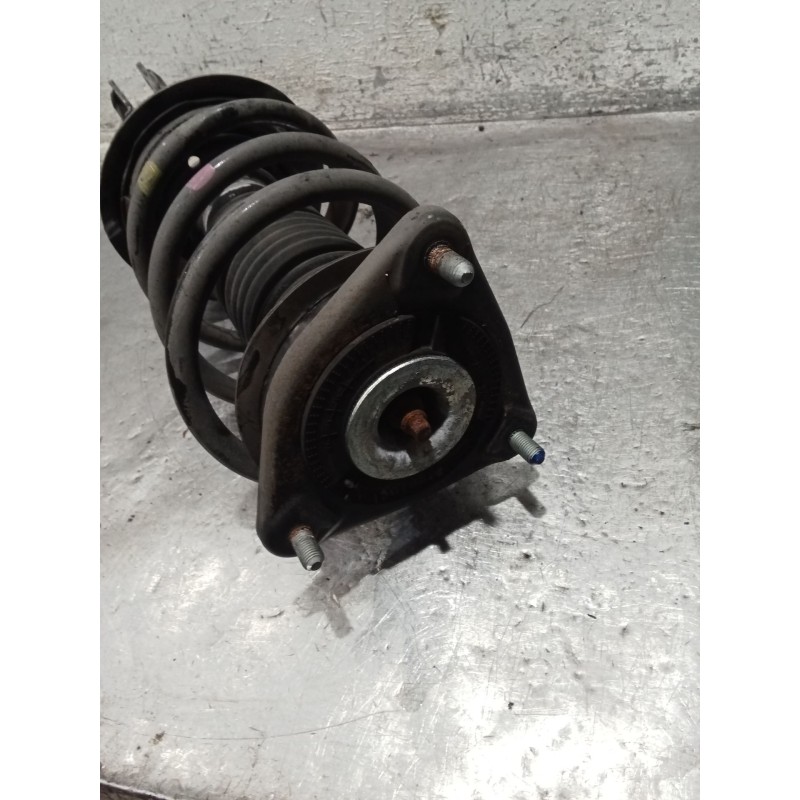 Recambio de amortiguador delantero izquierdo para kia cee´d (jd) 1.6 gt referencia OEM IAM   