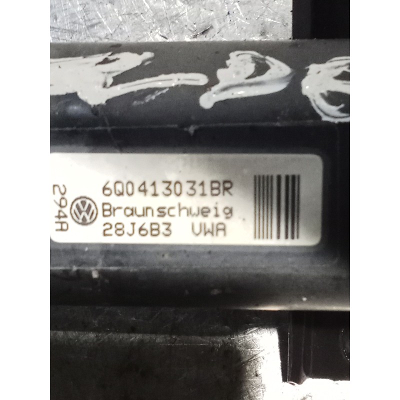 Recambio de amortiguador delantero derecho para seat ibiza iii (6l1) 1.4 tdi referencia OEM IAM 6Q0413031  