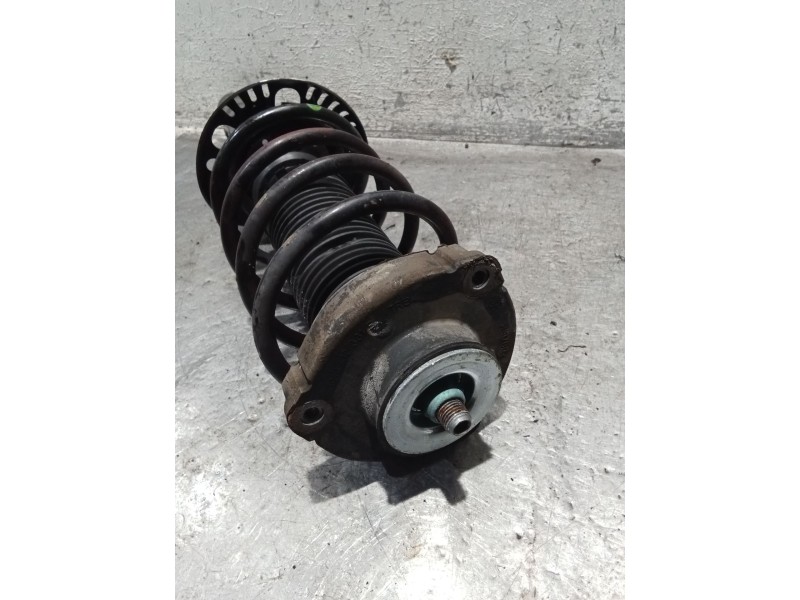 Recambio de amortiguador delantero derecho para seat ibiza iii (6l1) 1.4 tdi referencia OEM IAM 6Q0413031  